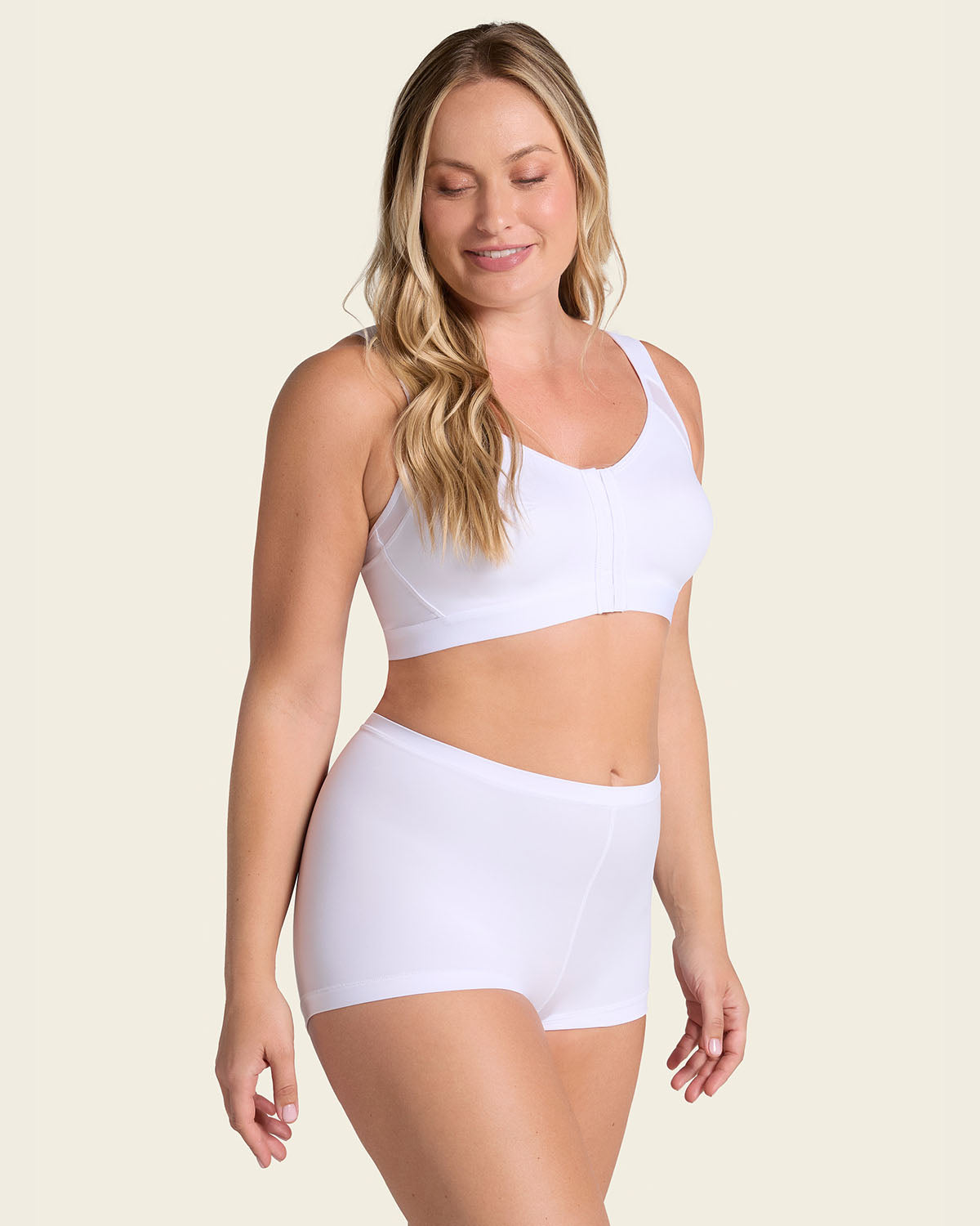 Perfect fit boyshort style panty#color_000-white