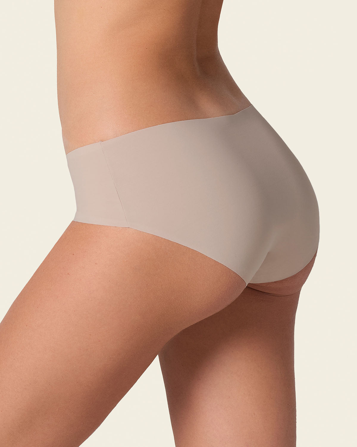 No ride-up seamless hiphugger panty#color_802-nude
