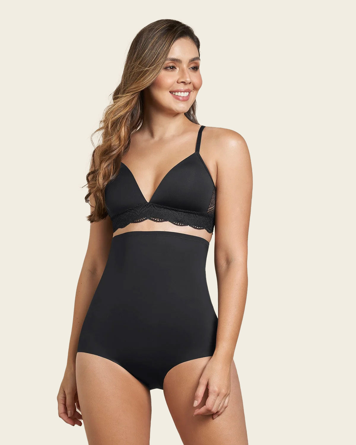 Extra high-waisted moderate shaper panty#color_700-black