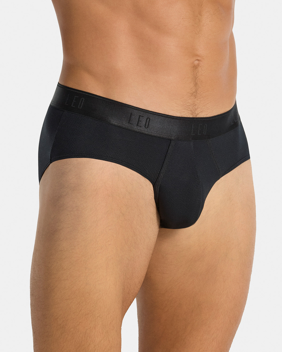 Ultra-Light Brief with Ergonomic Pouch#color_700-black