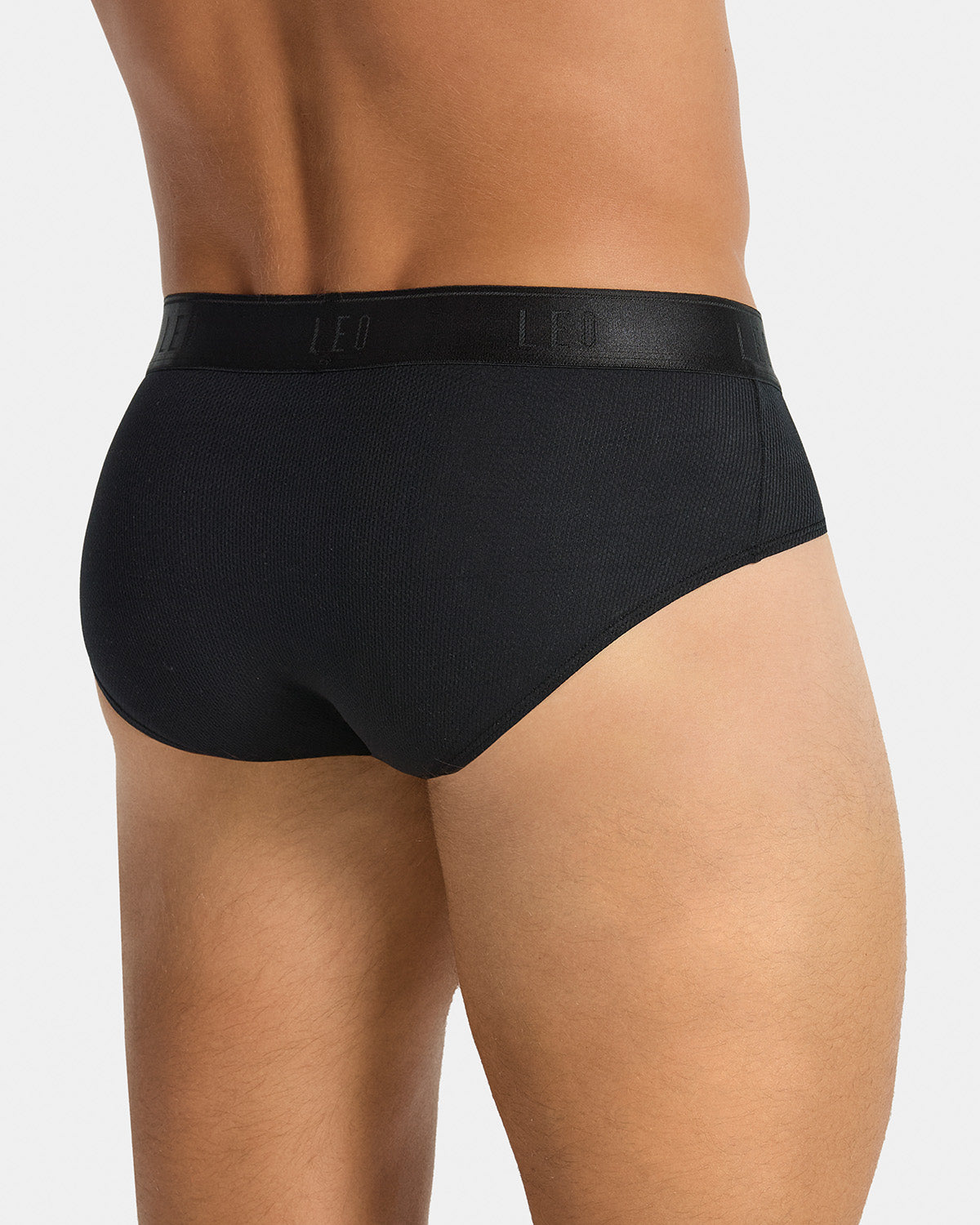Ultra-Light Brief with Ergonomic Pouch#color_700-black
